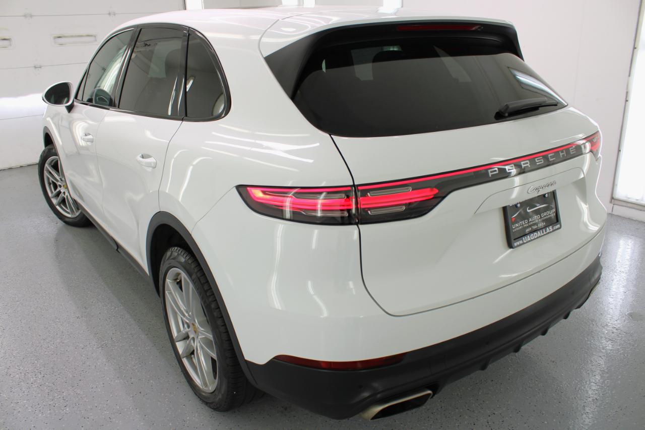 Porsche Cayenne AWD 2020