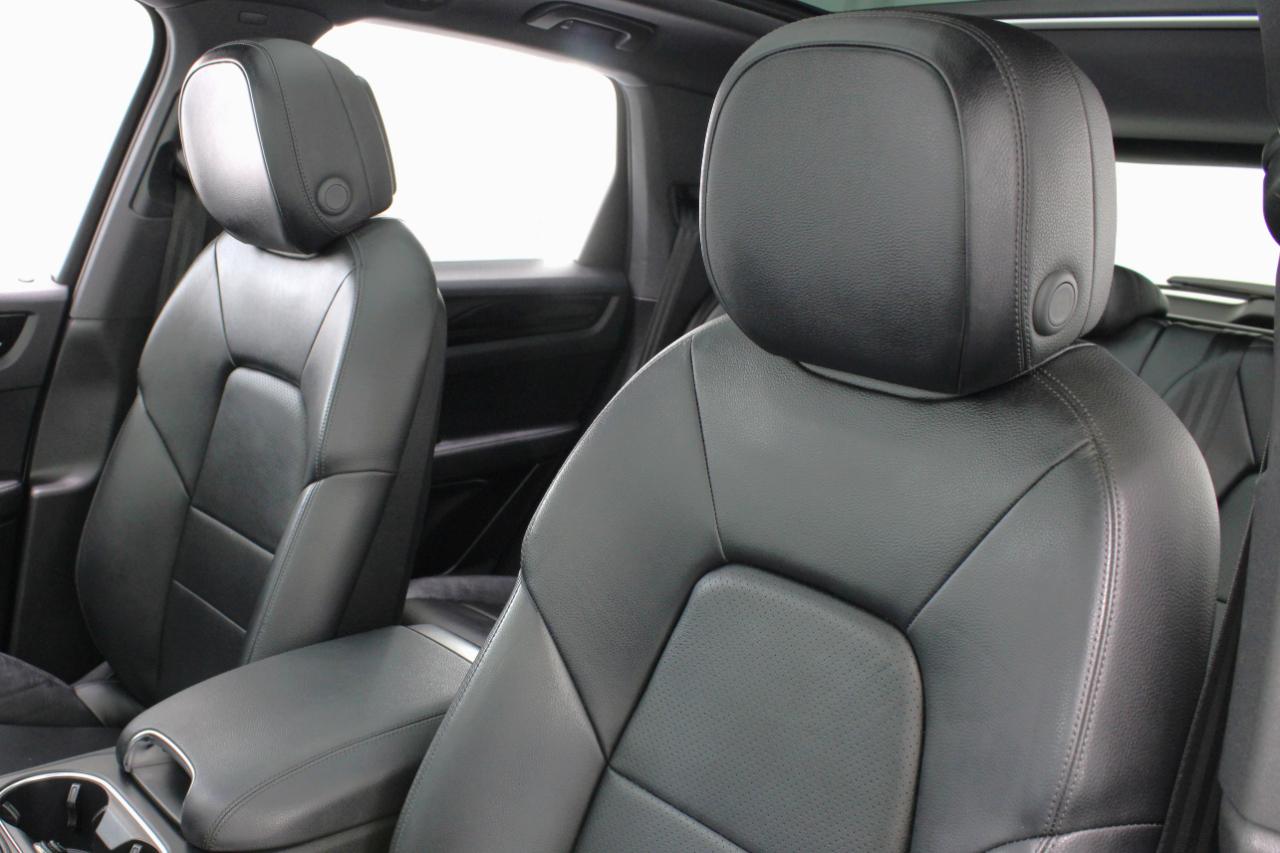 Porsche Cayenne AWD 2020