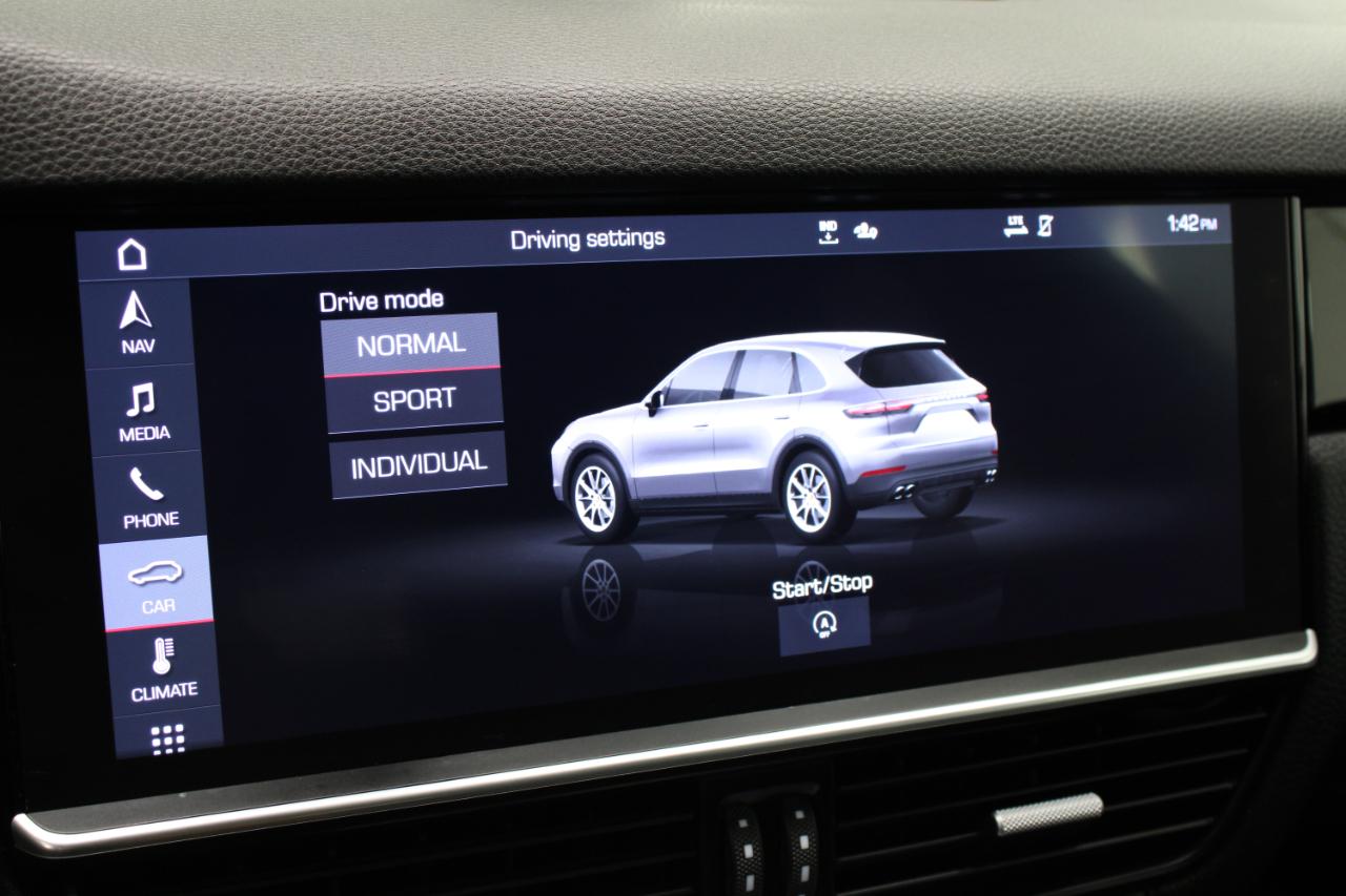 Porsche Cayenne AWD 2020