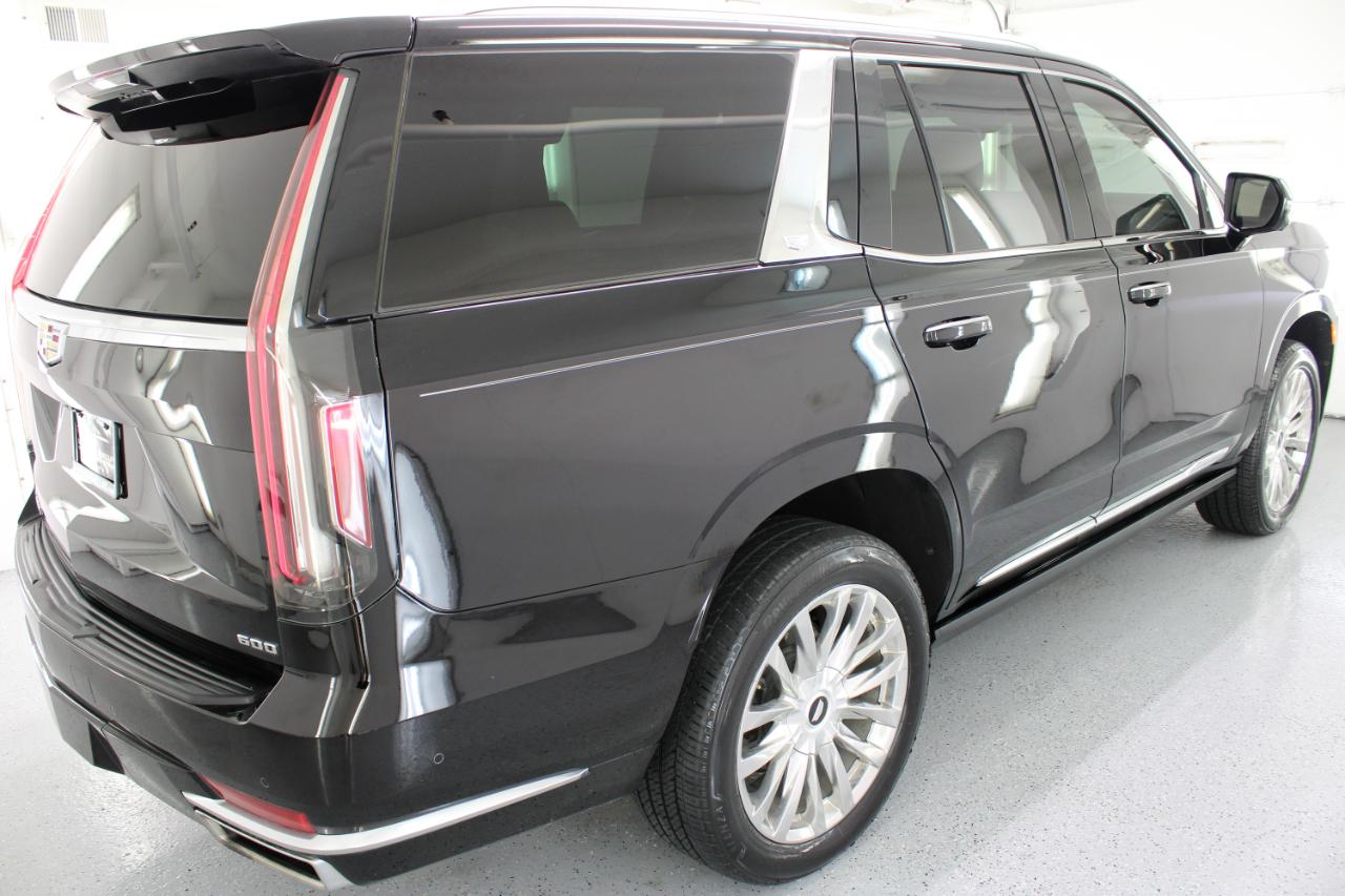 Cadillac Escalade 2WD 4dr Premium Luxury 2022