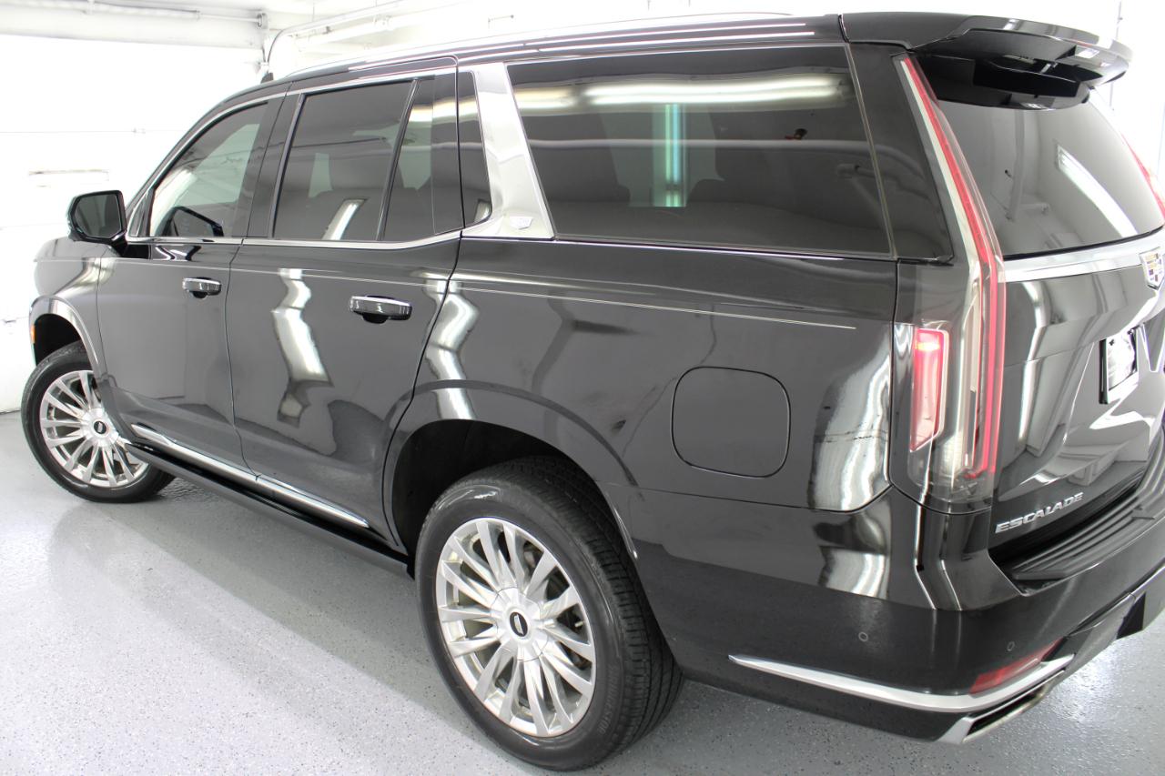 Cadillac Escalade 2WD 4dr Premium Luxury 2022