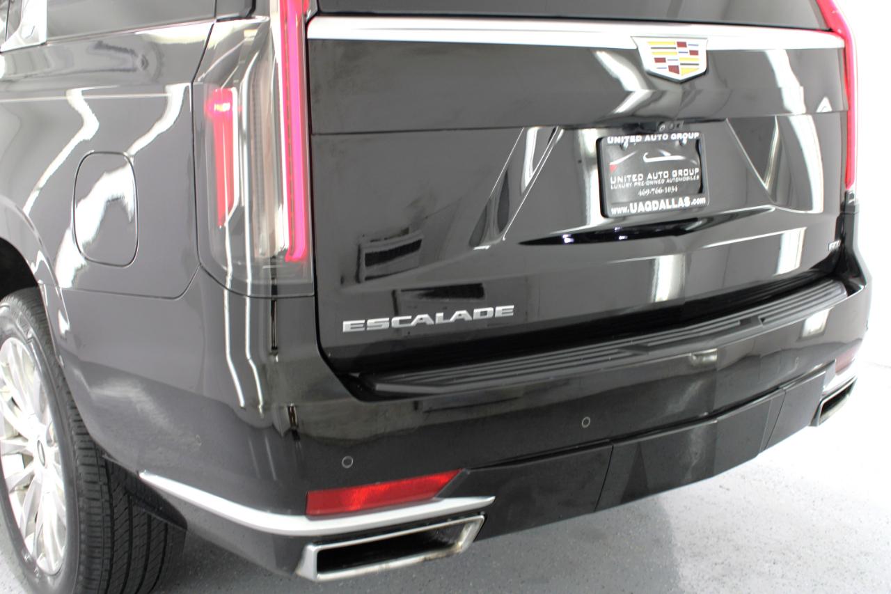 Cadillac Escalade 2WD 4dr Premium Luxury 2022