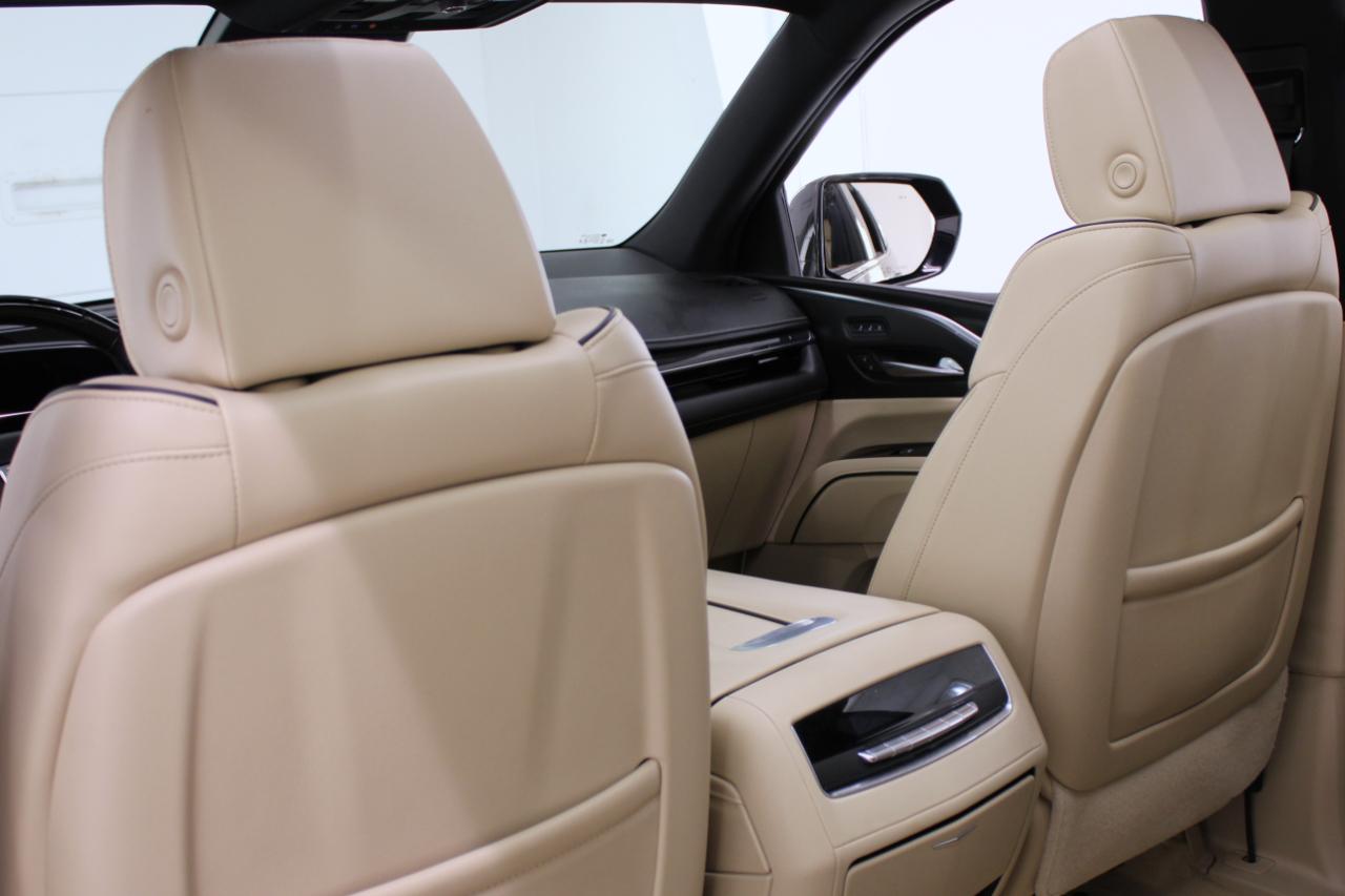 Cadillac Escalade 2WD 4dr Premium Luxury 2022