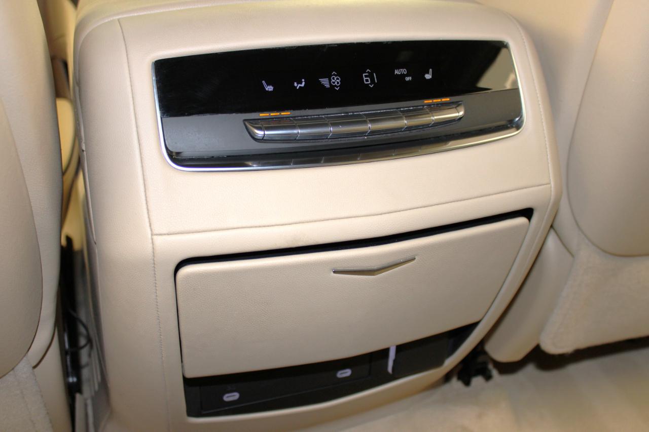 Cadillac Escalade 2WD 4dr Premium Luxury 2022