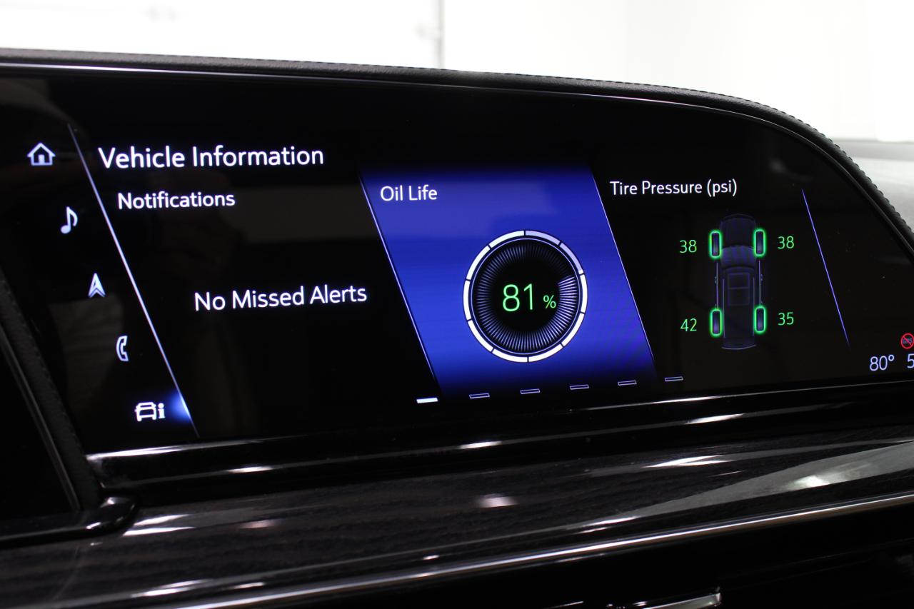 Cadillac Escalade 2WD 4dr Premium Luxury 2022