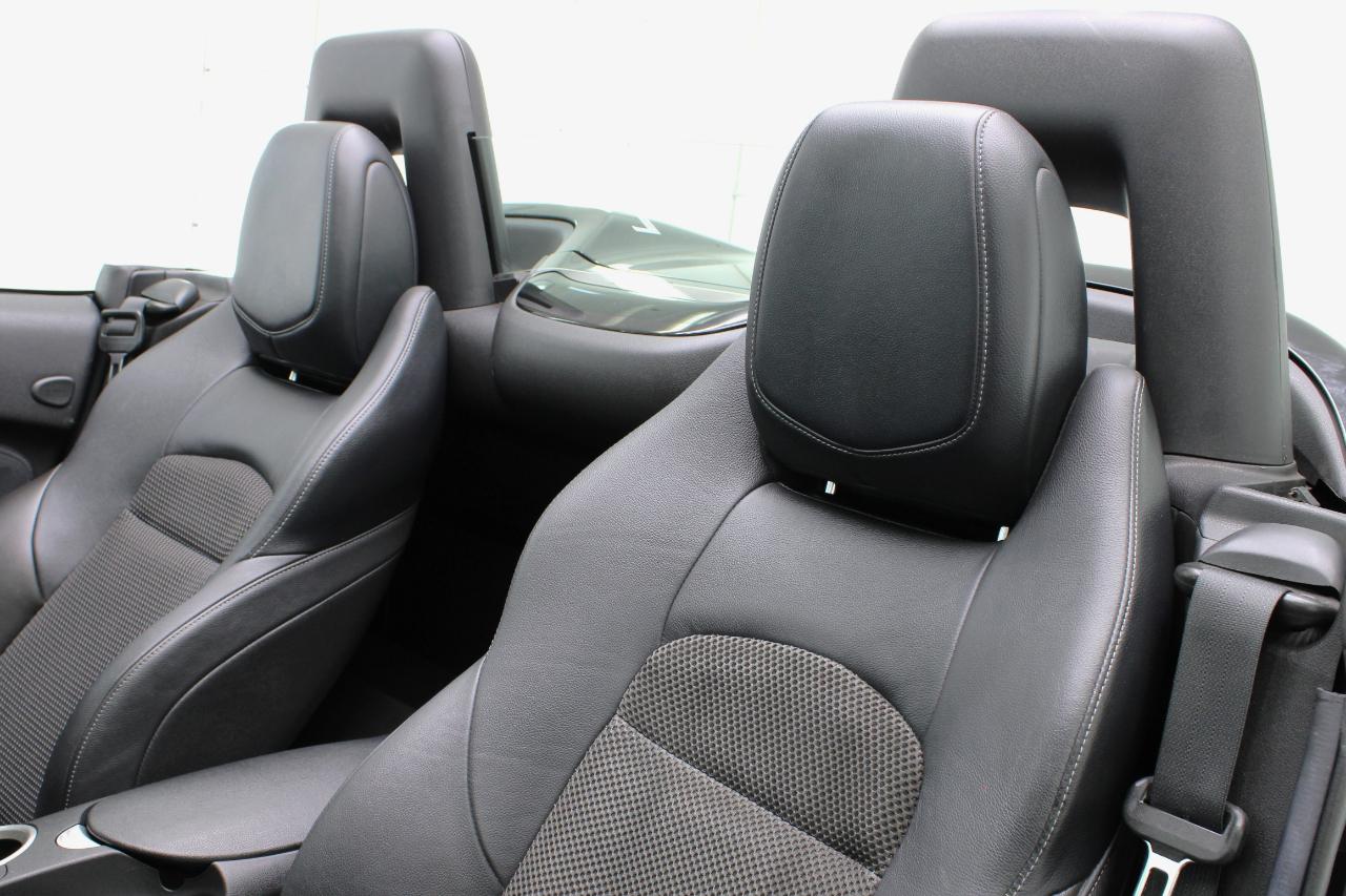 Nissan 370Z 2dr Roadster Auto Touring 2010
