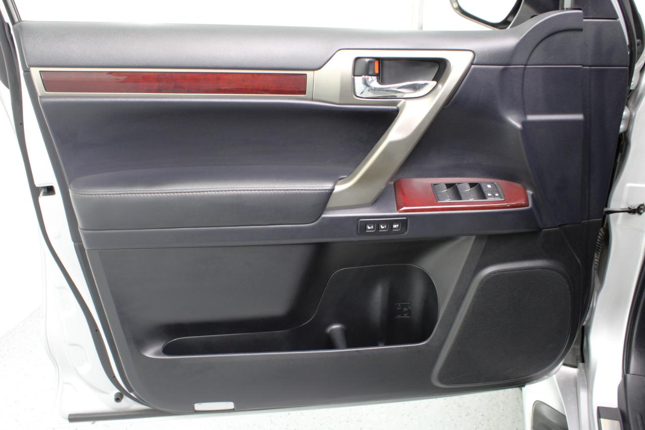 Lexus GX 460 Premium 4D SUV 4WD 2019