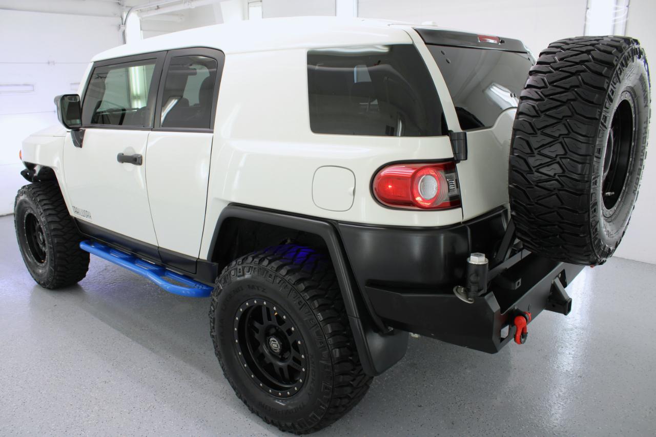 Toyota FJ Cruiser 4WD 4dr Auto (Natl) 2014
