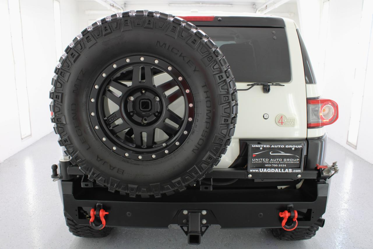 Toyota FJ Cruiser 4WD 4dr Auto (Natl) 2014