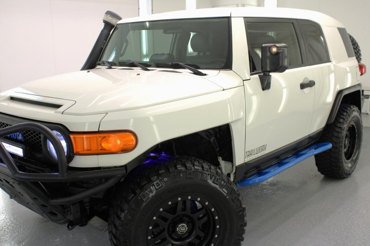 Toyota FJ Cruiser 4WD 4dr Auto (Natl) 2014