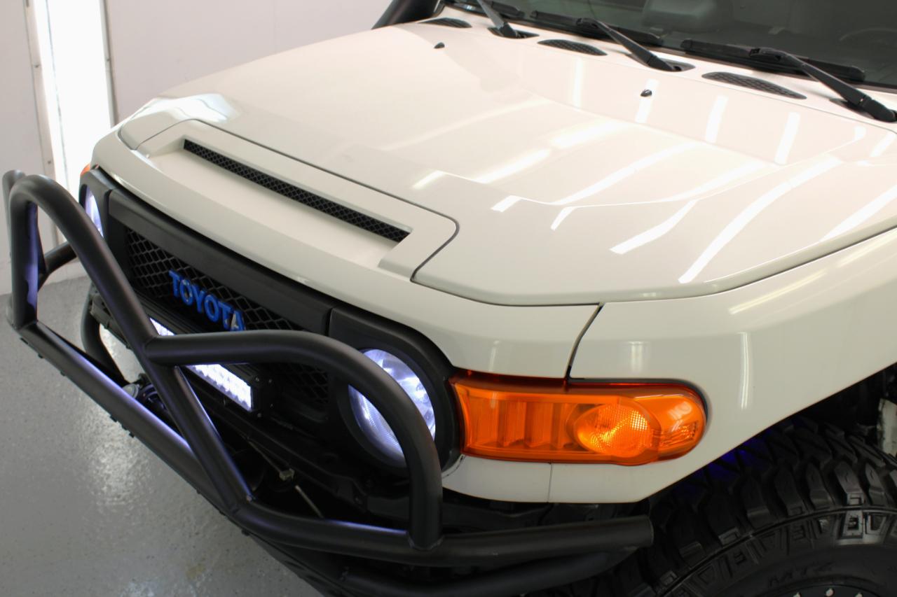 Toyota FJ Cruiser 4WD 4dr Auto (Natl) 2014