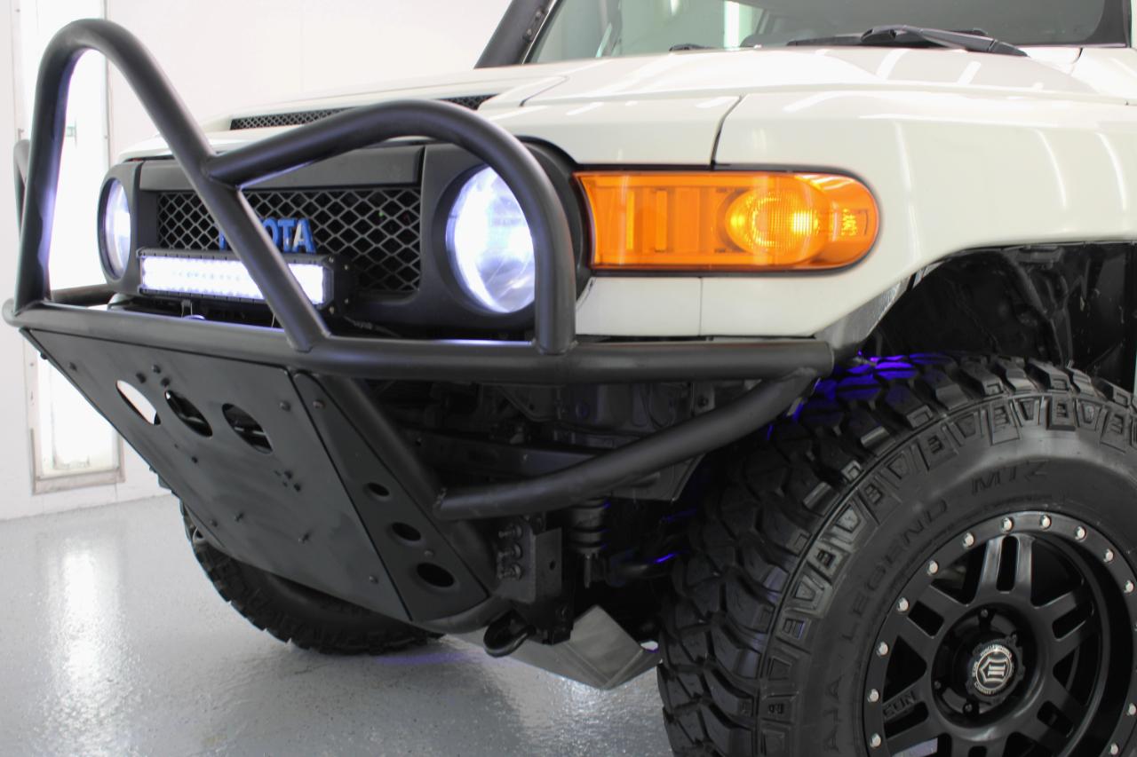 Toyota FJ Cruiser 4WD 4dr Auto (Natl) 2014