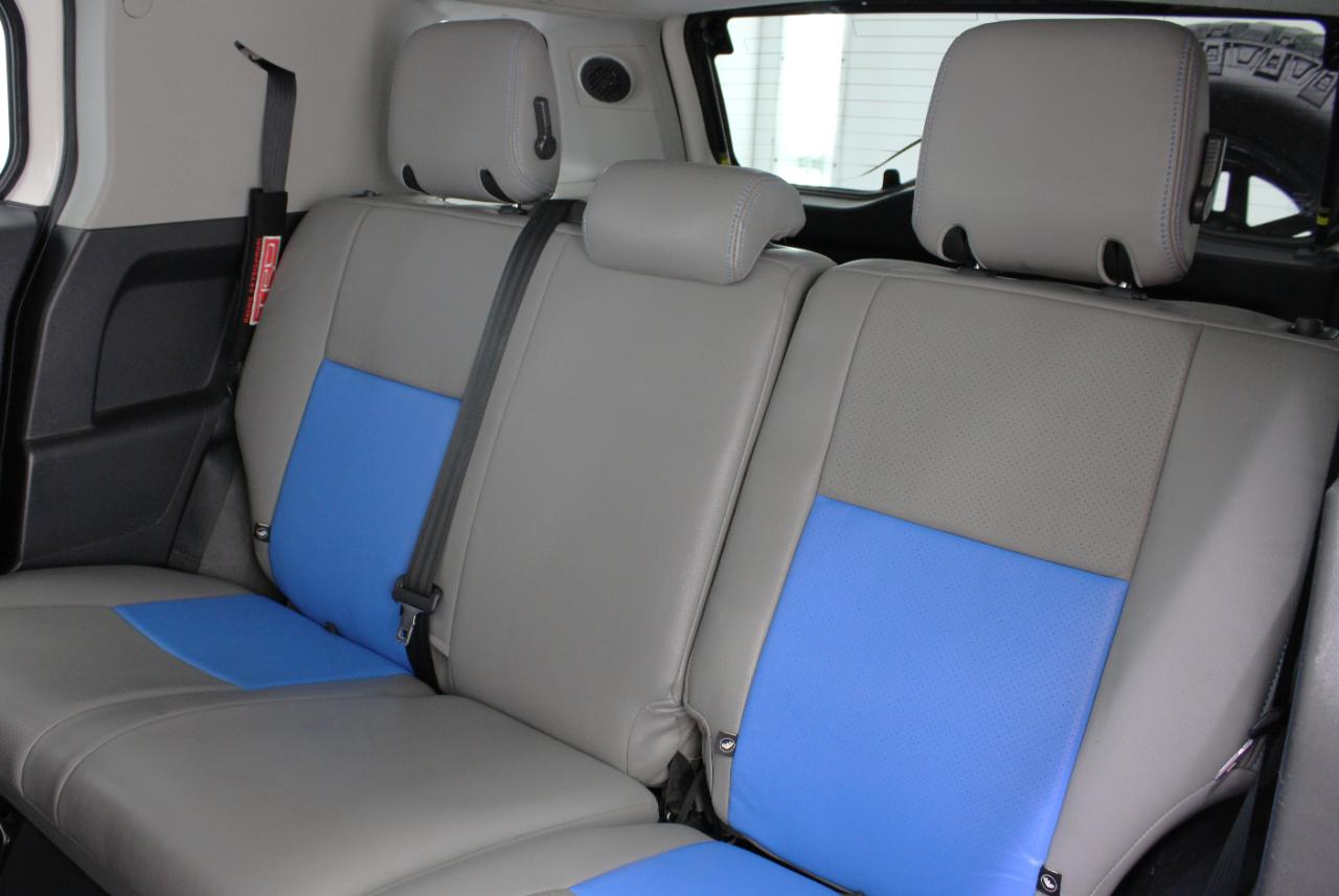 Toyota FJ Cruiser 4WD 4dr Auto (Natl) 2014