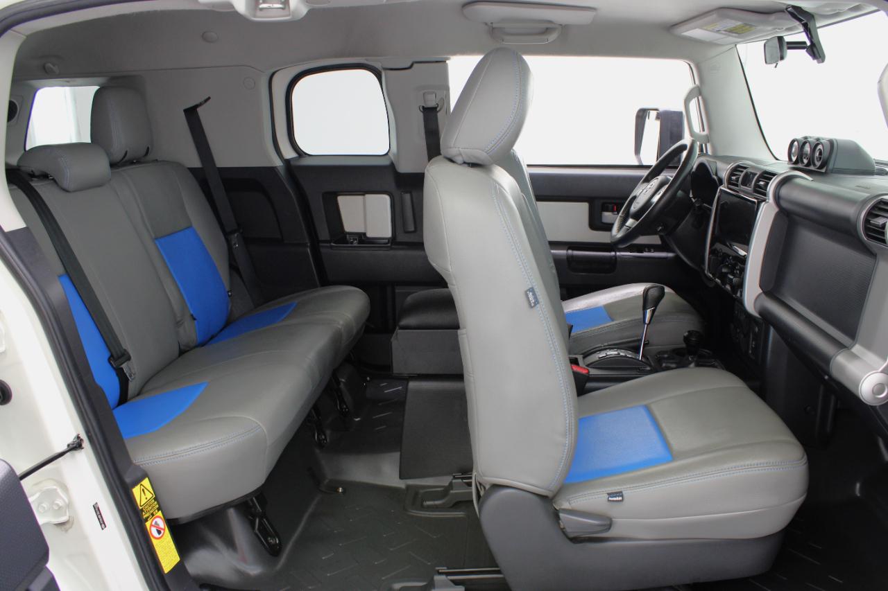 Toyota FJ Cruiser 4WD 4dr Auto (Natl) 2014