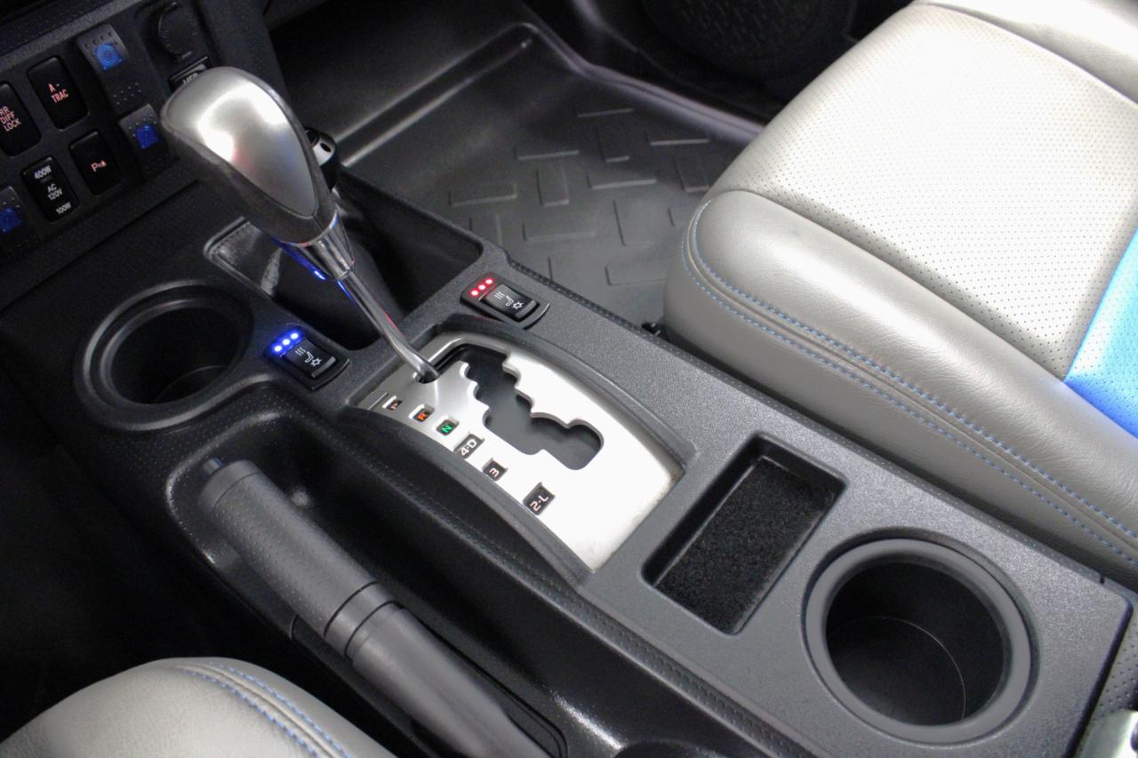 Toyota FJ Cruiser 4WD 4dr Auto (Natl) 2014