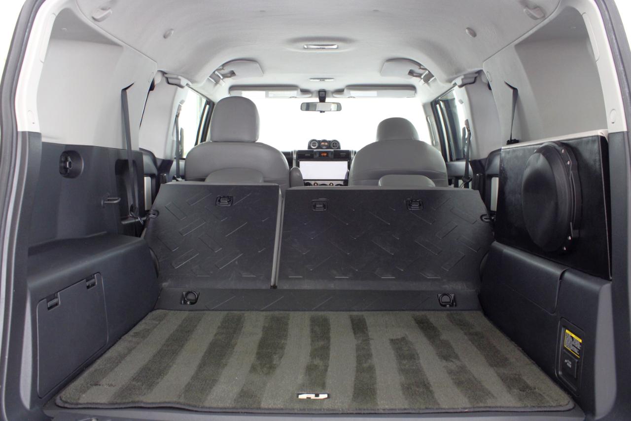 Toyota FJ Cruiser 4WD 4dr Auto (Natl) 2014