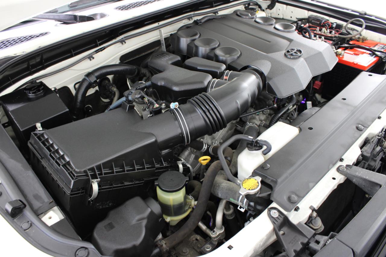 Toyota FJ Cruiser 4WD 4dr Auto (Natl) 2014