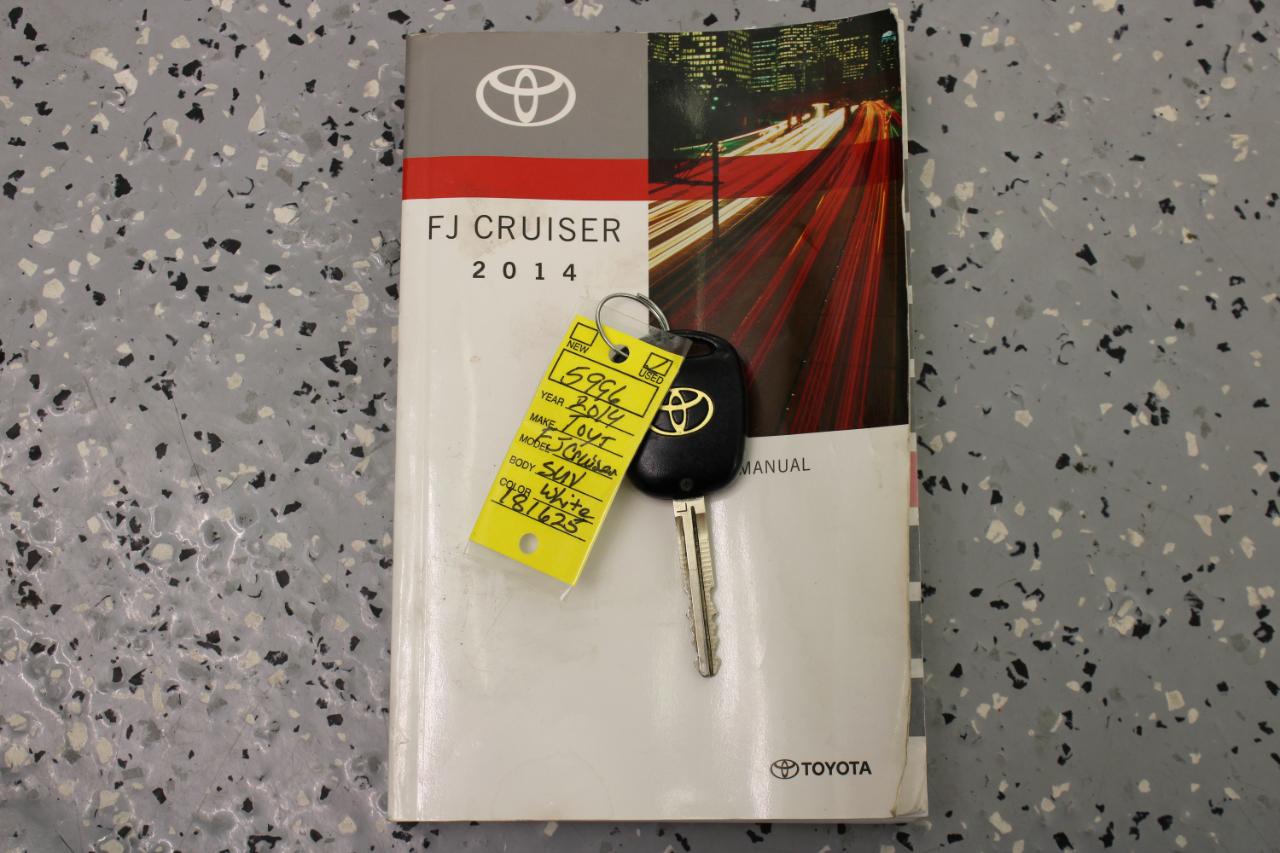 Toyota FJ Cruiser 4WD 4dr Auto (Natl) 2014