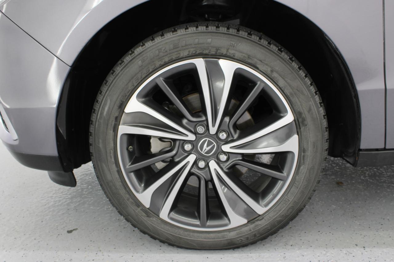 Acura MDX FWD 7-Passenger w/Technology Pkg 2020