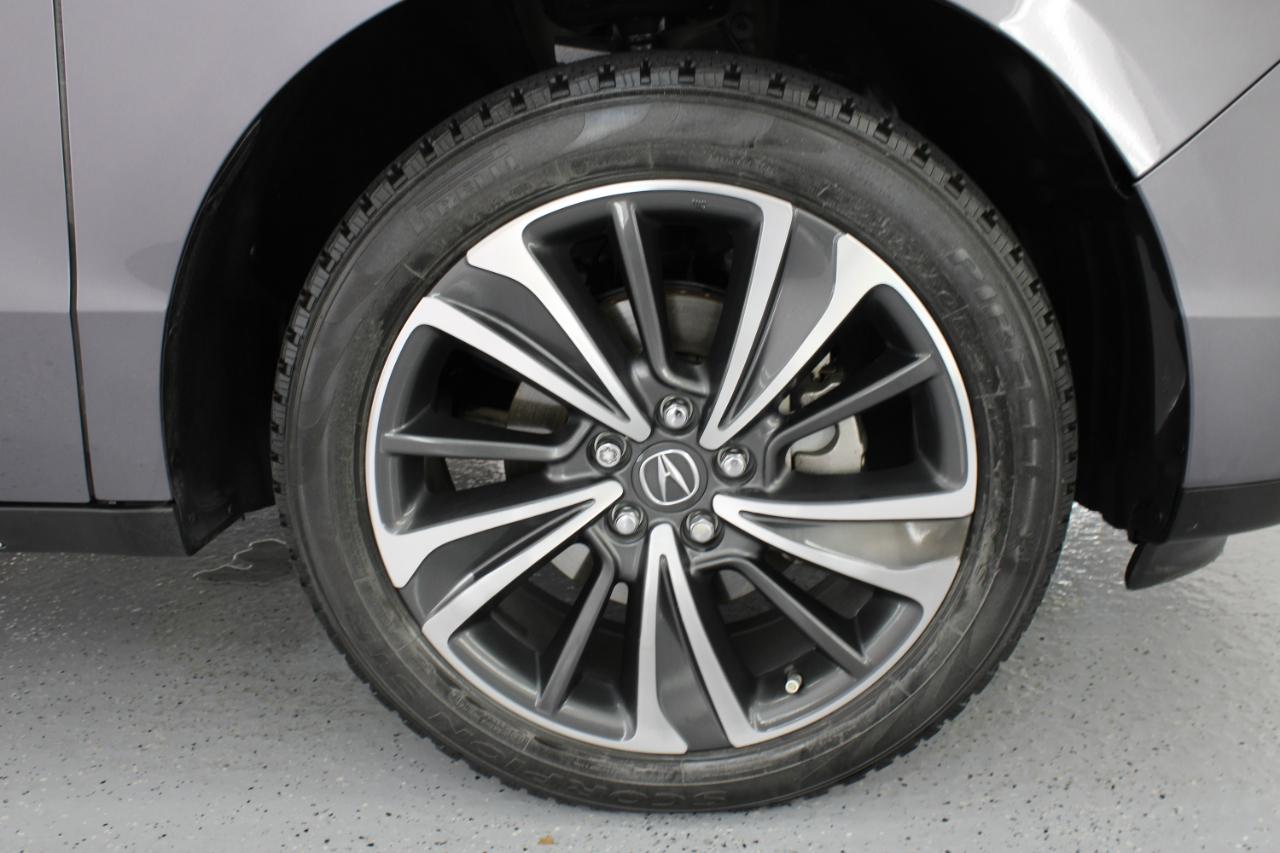 Acura MDX FWD 7-Passenger w/Technology Pkg 2020