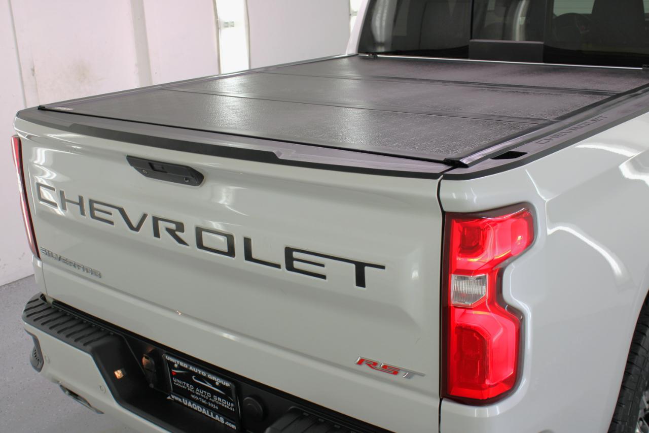 Chevrolet Silverado 1500 4WD Crew Cab 147" RST 2020