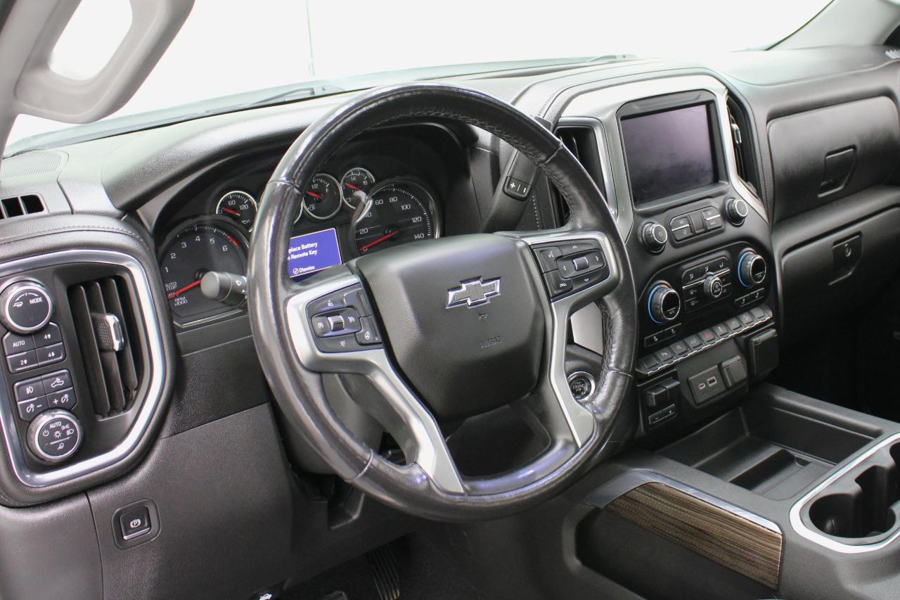 Chevrolet Silverado 1500 4WD Crew Cab 147" RST 2020