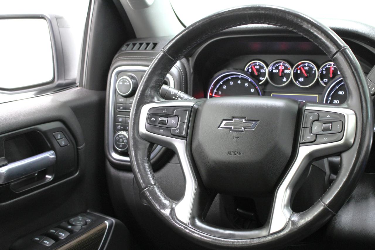 Chevrolet Silverado 1500 4WD Crew Cab 147" RST 2020
