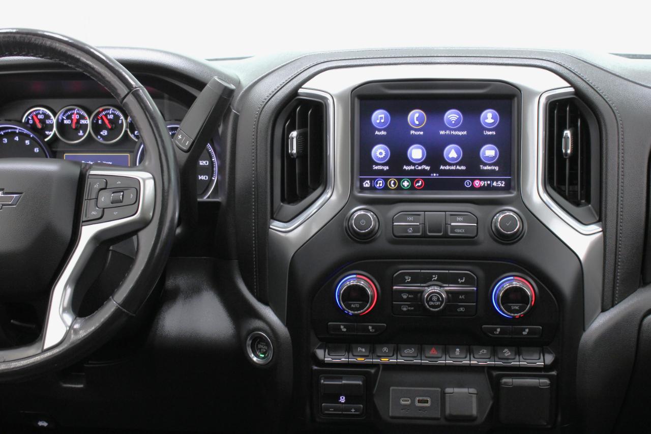 Chevrolet Silverado 1500 4WD Crew Cab 147" RST 2020