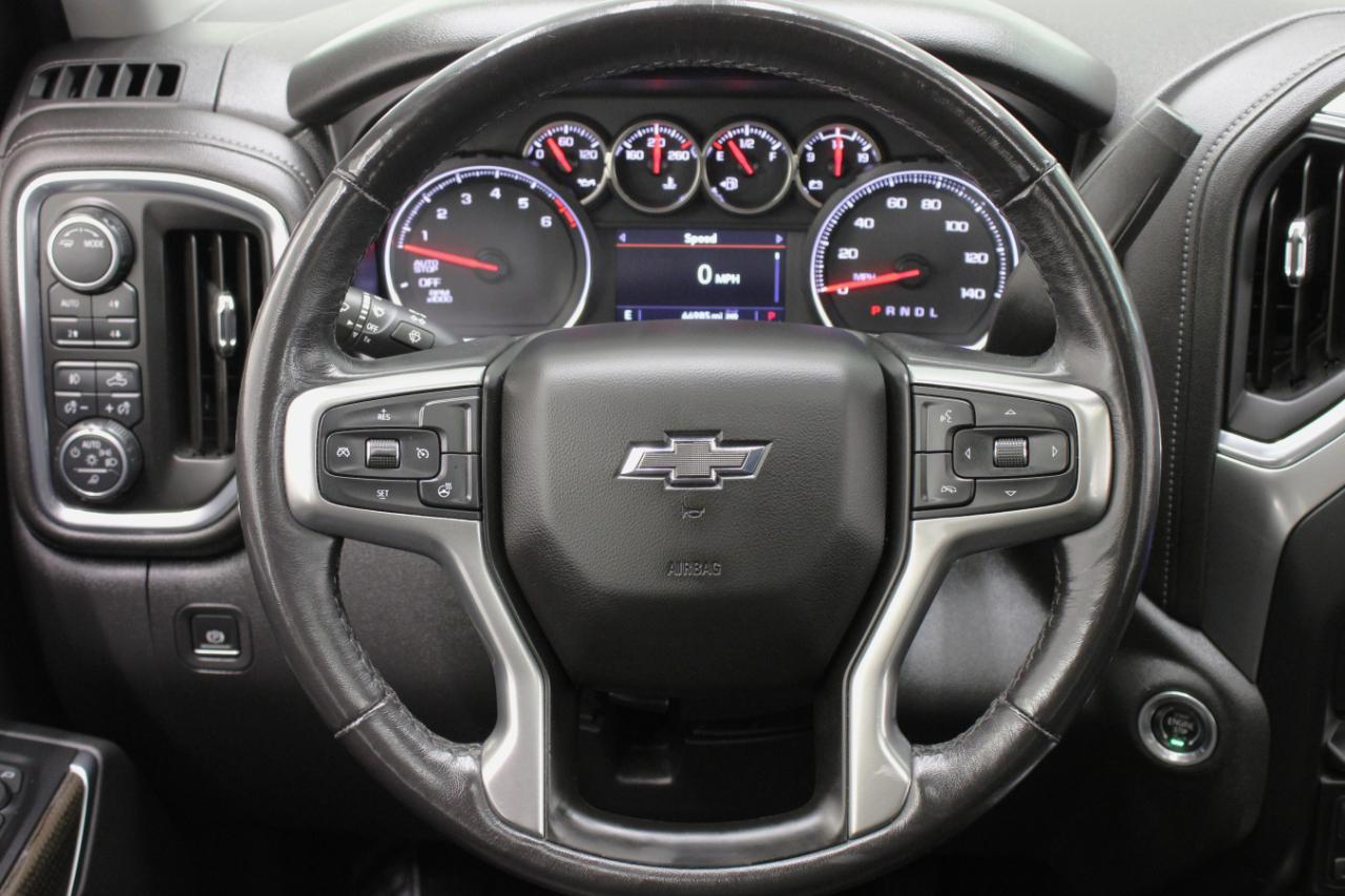 Chevrolet Silverado 1500 4WD Crew Cab 147" RST 2020