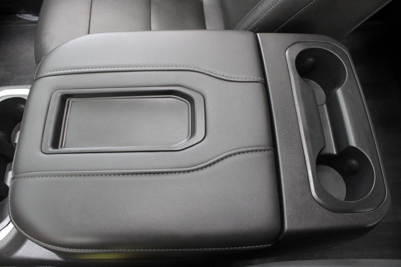 Chevrolet Silverado 1500 4WD Crew Cab 147" RST 2020