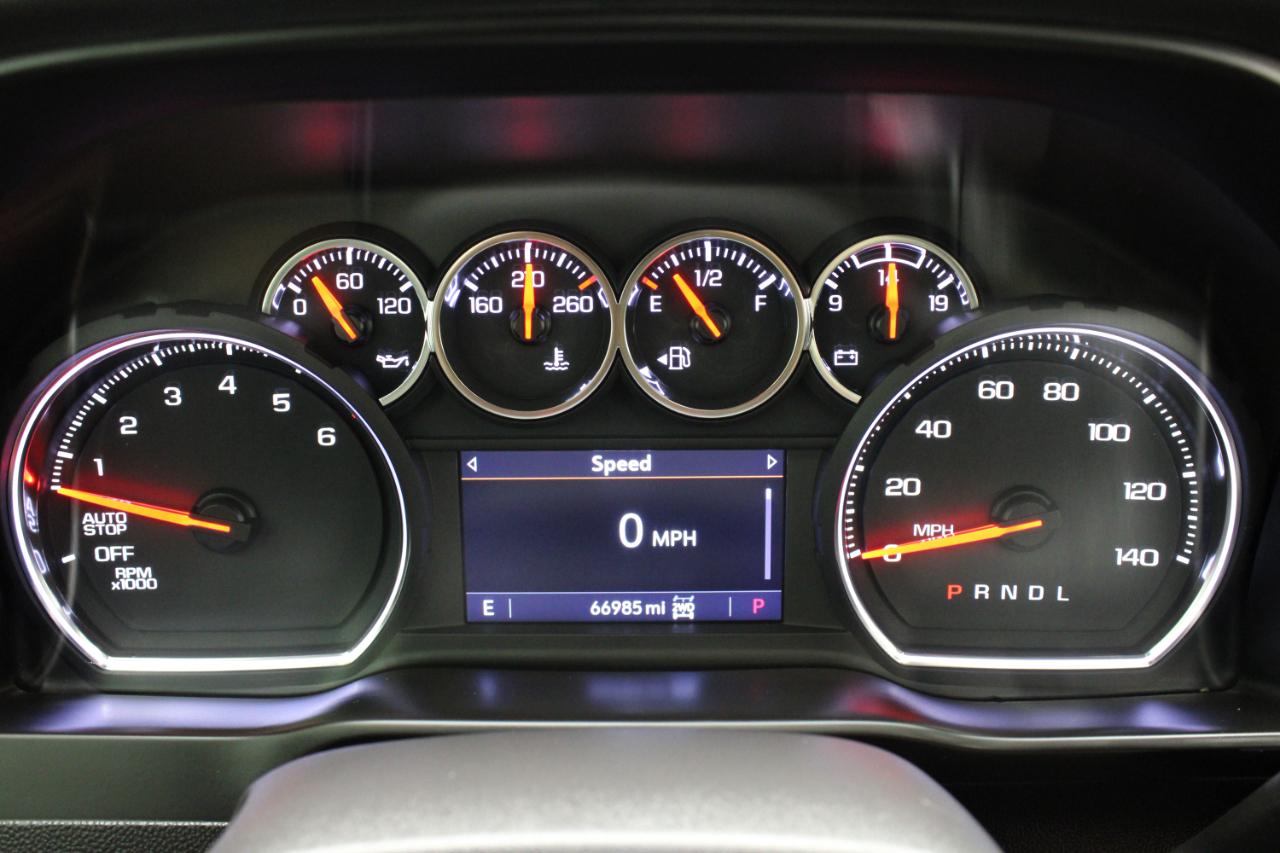 Chevrolet Silverado 1500 4WD Crew Cab 147" RST 2020