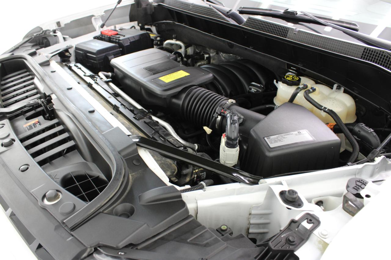 Chevrolet Silverado 1500 4WD Crew Cab 147" RST 2020
