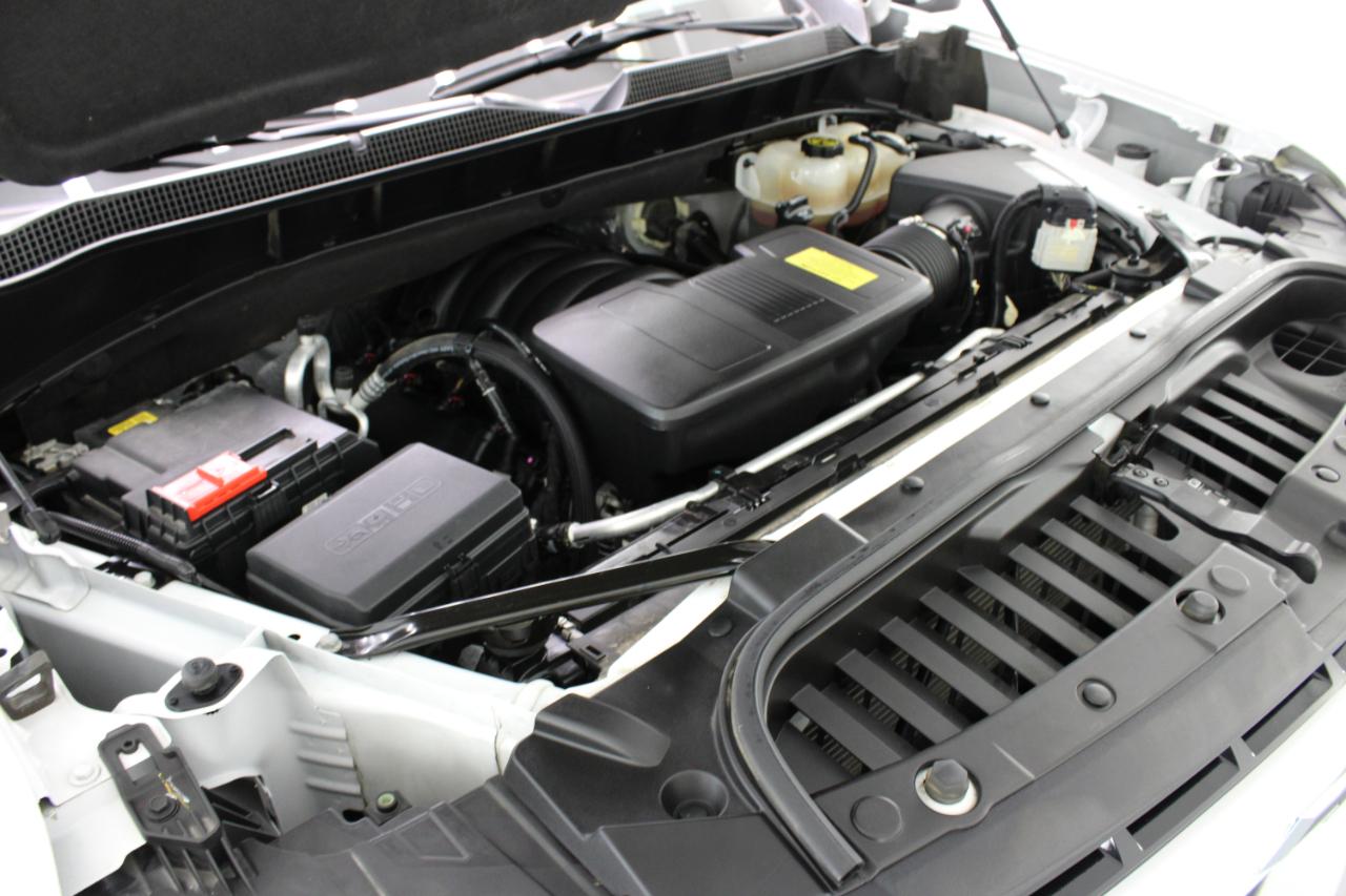 Chevrolet Silverado 1500 4WD Crew Cab 147" RST 2020