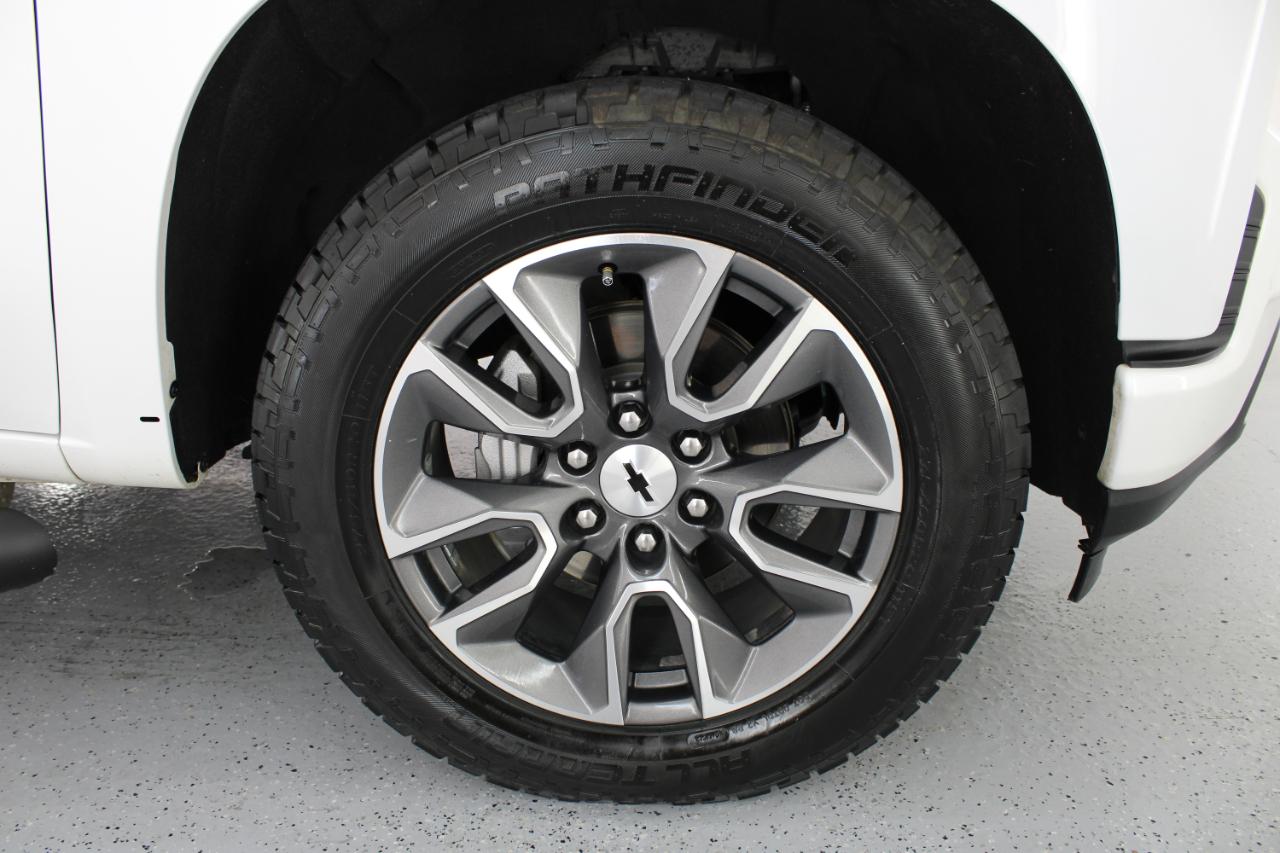 Chevrolet Silverado 1500 4WD Crew Cab 147" RST 2020