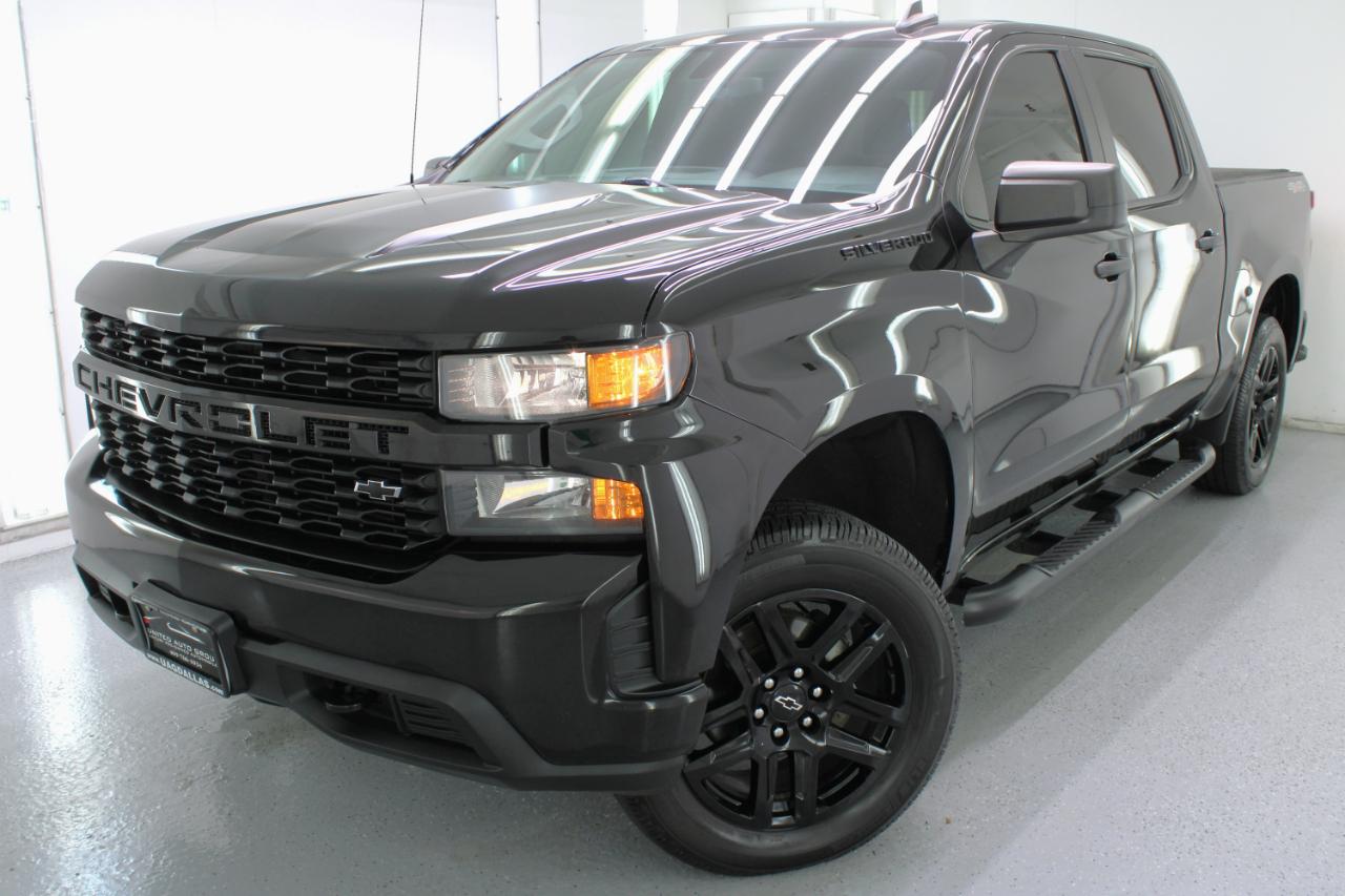 Chevrolet Silverado 1500 4WD Crew Cab 147" Custom 2020