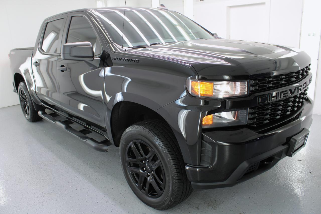 Chevrolet Silverado 1500 4WD Crew Cab 147" Custom 2020