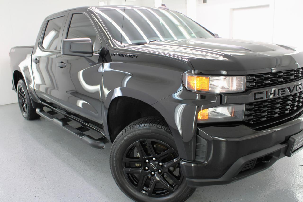 Chevrolet Silverado 1500 4WD Crew Cab 147" Custom 2020