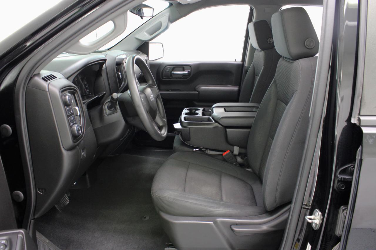 Chevrolet Silverado 1500 4WD Crew Cab 147" Custom 2020