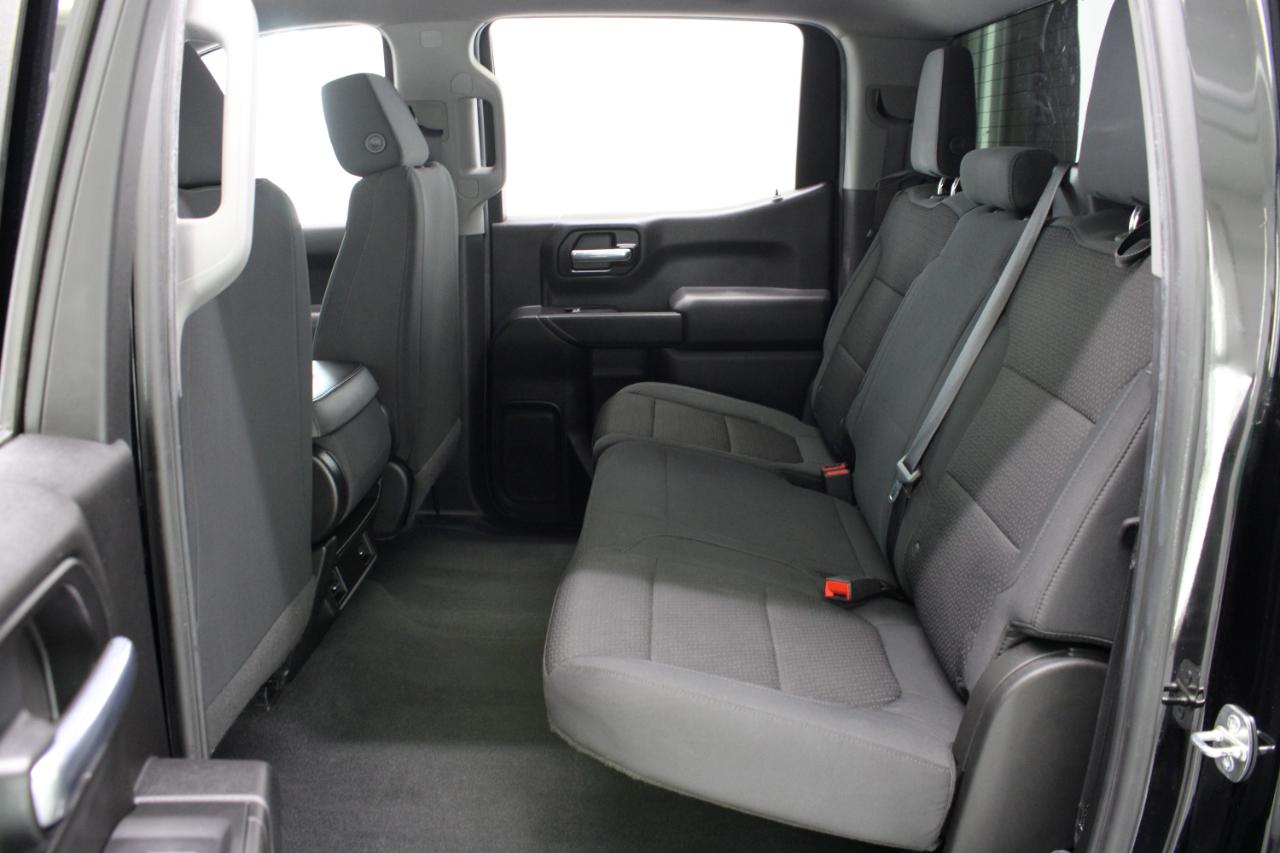 Chevrolet Silverado 1500 4WD Crew Cab 147" Custom 2020