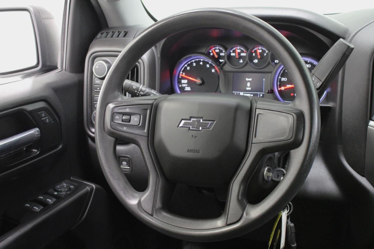Chevrolet Silverado 1500 4WD Crew Cab 147" Custom 2020