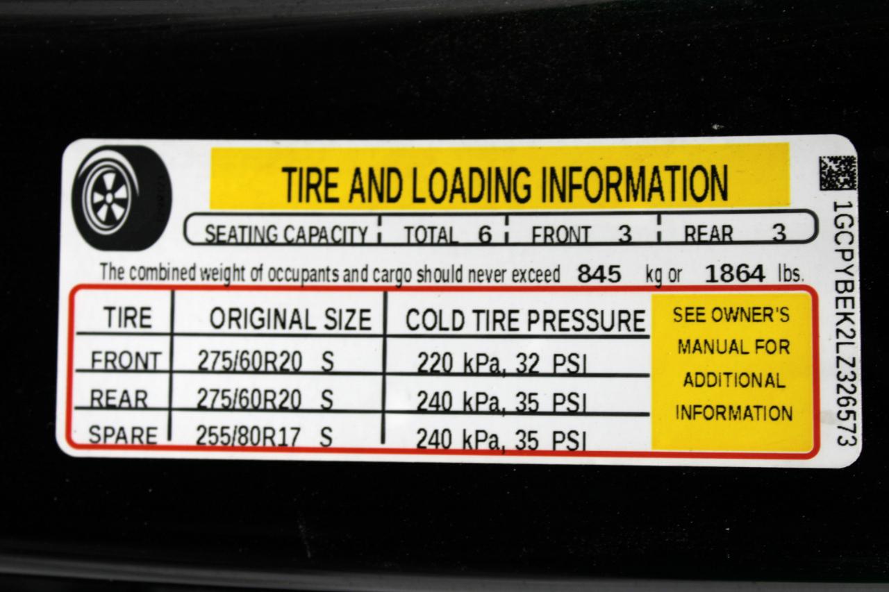 Chevrolet Silverado 1500 4WD Crew Cab 147" Custom 2020