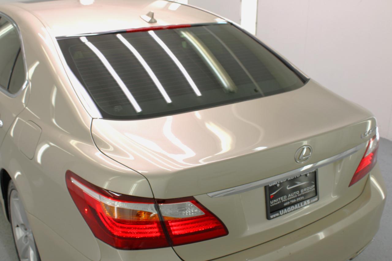 Lexus LS 460 4dr Sdn RWD 2012