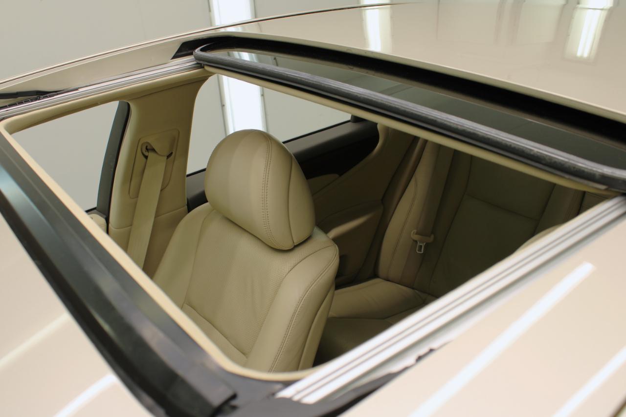 Lexus LS 460 4dr Sdn RWD 2012