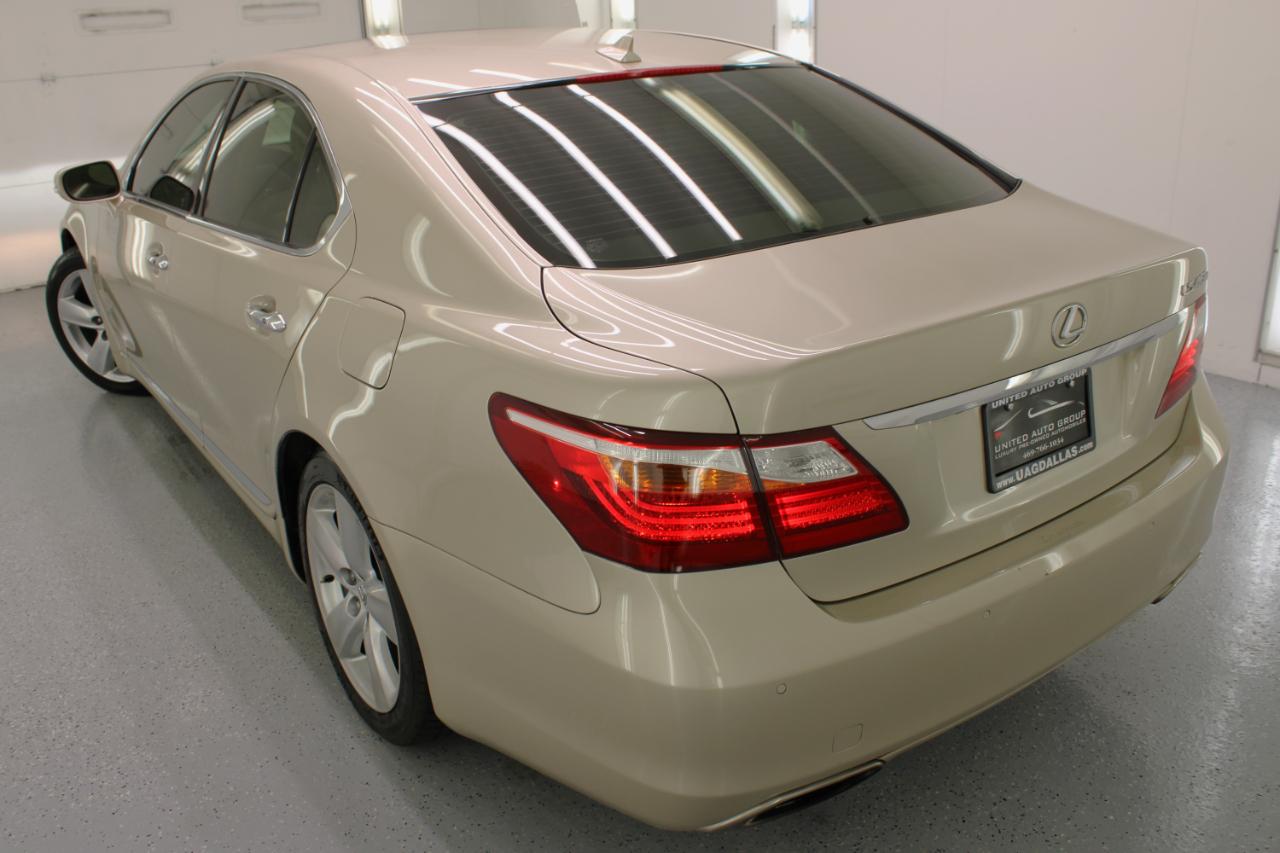 Lexus LS 460 4dr Sdn RWD 2012