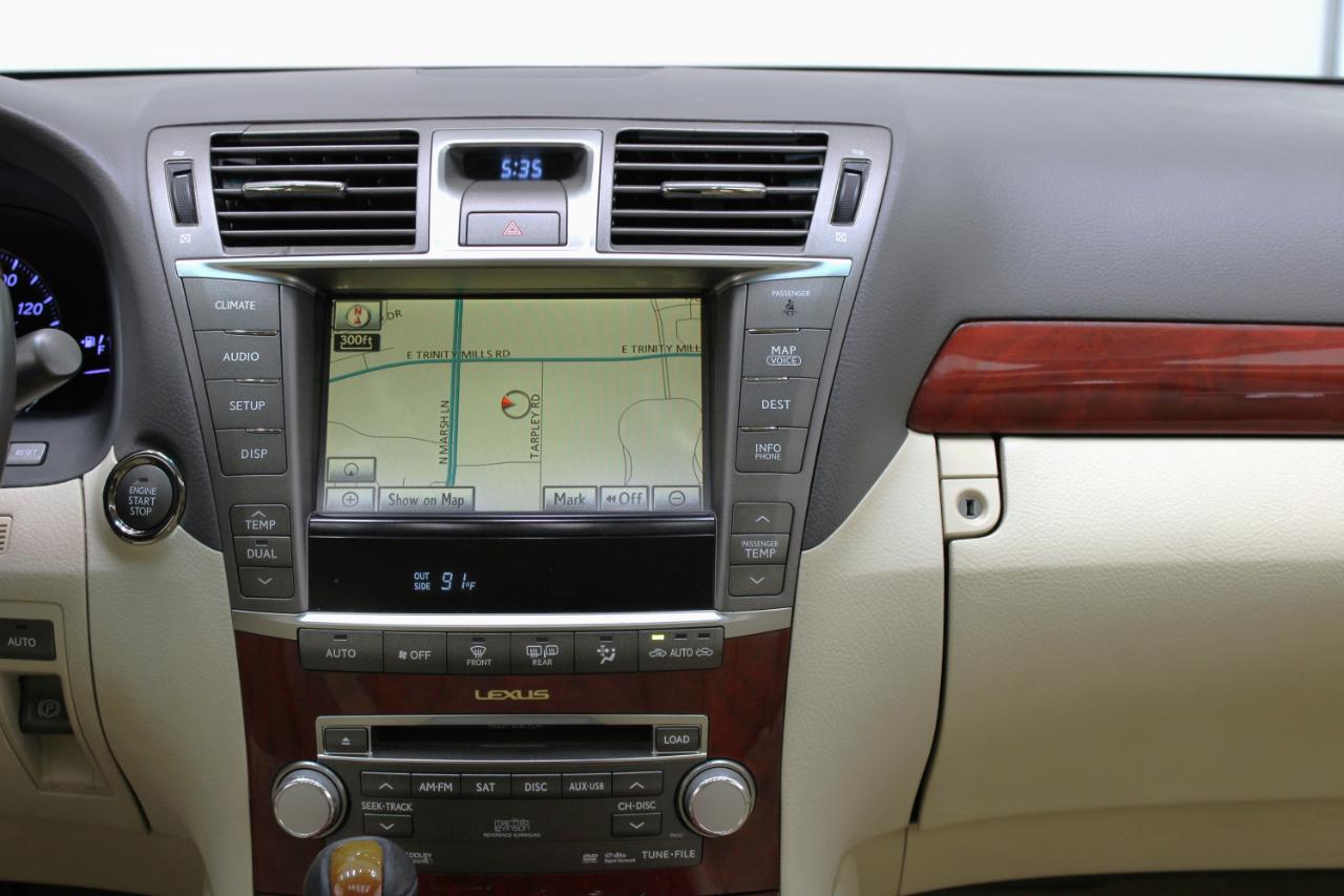 Lexus LS 460 4dr Sdn RWD 2012