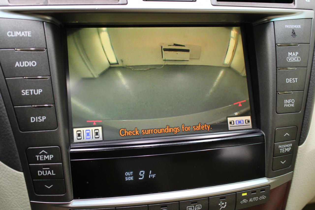 Lexus LS 460 4dr Sdn RWD 2012