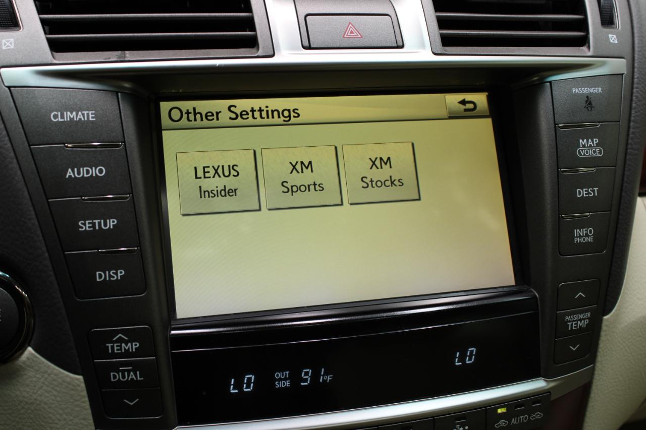 Lexus LS 460 4dr Sdn RWD 2012