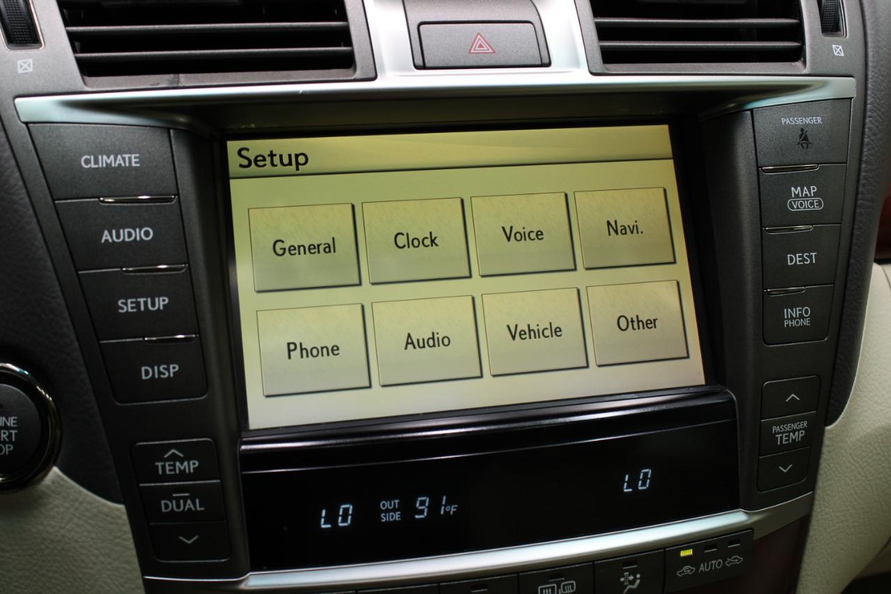 Lexus LS 460 4dr Sdn RWD 2012