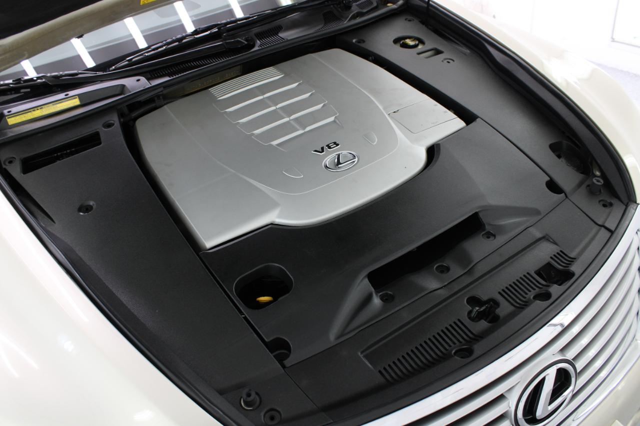 Lexus LS 460 4dr Sdn RWD 2012