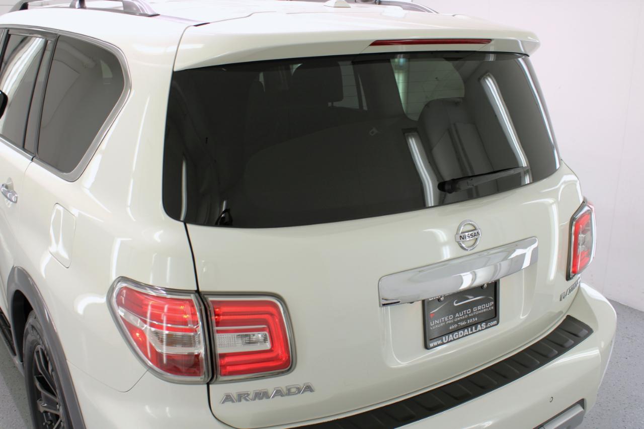 Nissan Armada 4x2 Platinum 2017